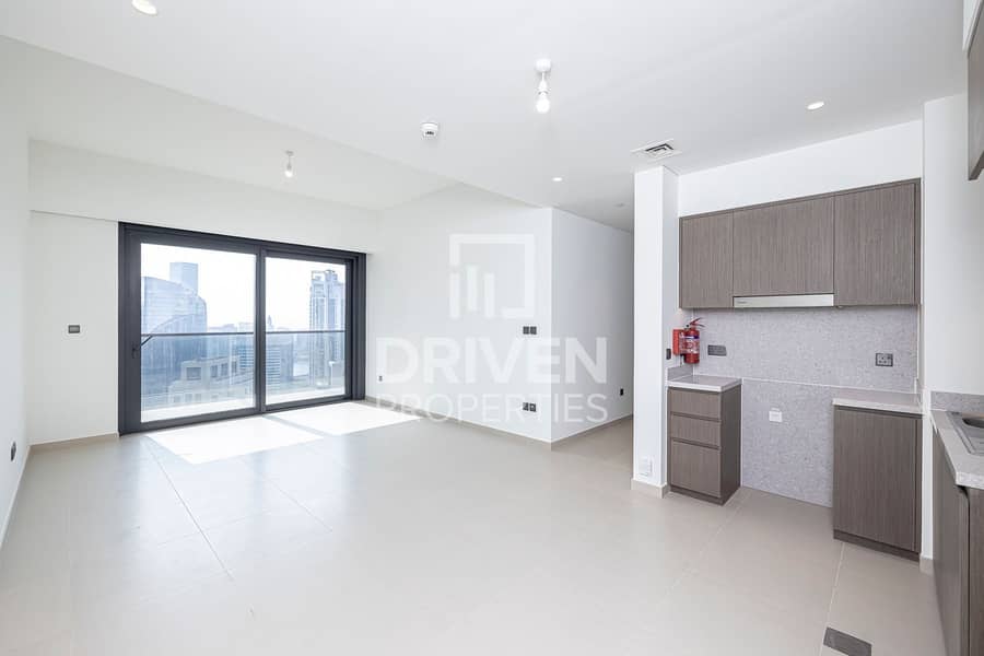 Brand New | High Floor with Skyline View