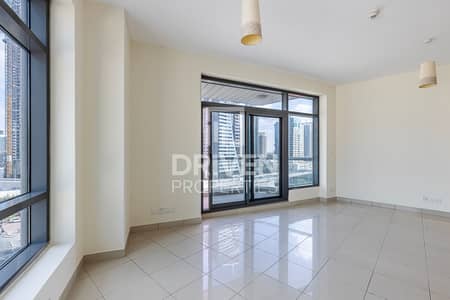 1 Bedroom Flat for Rent in Dubai Marina, Dubai - Well-managed and Bright | Prime Location