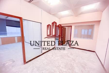 Office for Rent in Hamdan Street, Abu Dhabi - MAGNIFICENT CITY VIEW | PRIME LOCATION | FITTED