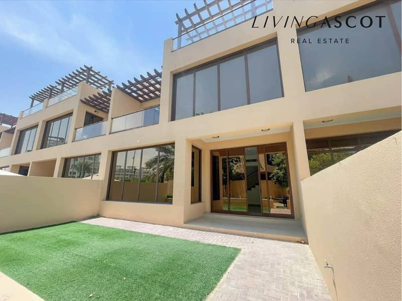 Single Row | Modern | Roof Terrance | Vacant Single Row | Modern | Roof Terrance | Vacant