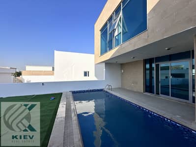 Studio for Rent in Shakhbout City, Abu Dhabi - Exclusive|Brand new|High finishing studio with pool|Modern kitchen and modern bathroom