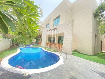 Luxurious Villa with Pool  / 5Bhk + Maid  / Ready To Move