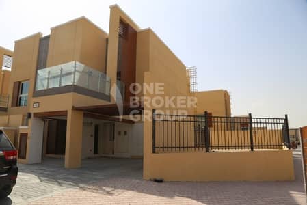 3 Bedroom Villa for Sale in Al Barsha, Dubai - Huge Corner Plot 3 Bedroom Villa for Sale in Al Barsha, Dubai - Huge Corner Plot