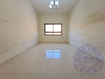 Front OF Sharf DG Metro/Studio Only 45k/Only 3 Minutes Walk