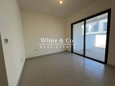 3 Bedroom Townhouse for Rent in Dubai South, Dubai - Luxury Property | Vacant | Large Community Pool