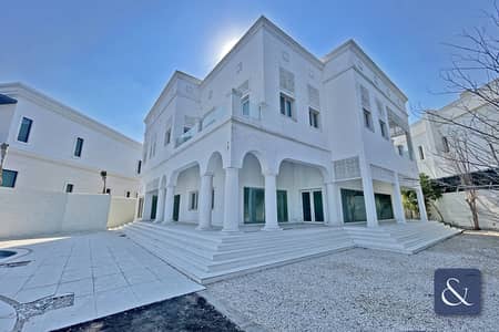 6 Bedroom Villa for Rent in Emirates Hills, Dubai - 6 Bedrooms | Water Views | Available Now