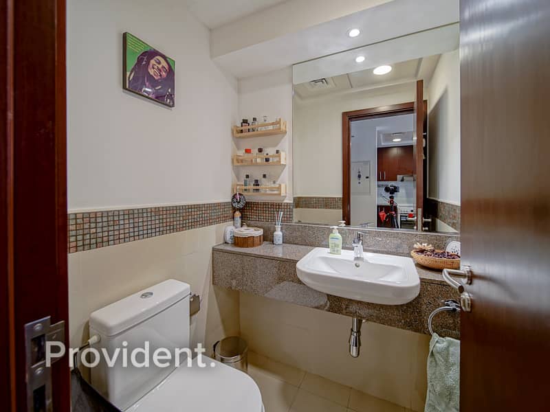 16 ADU00232. jpg