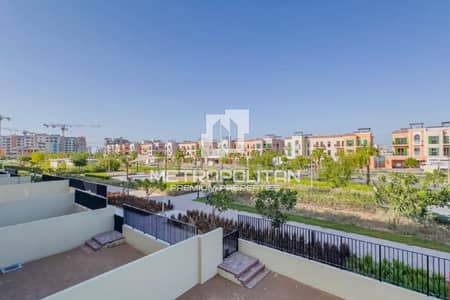 4 Bedroom Townhouse for Rent in Jumeirah, Dubai - Beachfront Living |Family Oriented| Great Location
