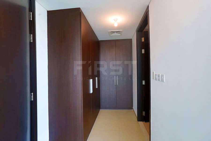 6 Internal Photo of 2 Bedroom Apartment in Rak Tower Marina Square Al Reem Island Abu Dhabi UAE (9). jpg