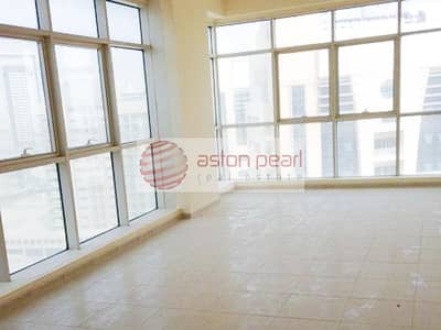 2 Bedroom Apartment for Sale in Dubai Sports City, Dubai - Spacious 2 Bed |Balcony |High Floor|Olympic Park 2