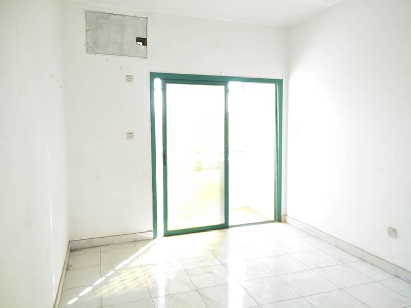 NO DEPOSIT 30 DAYS FREE SPACIOUS 2BHK WITH BALCONY EASY EXIST FOR DUBAI IN