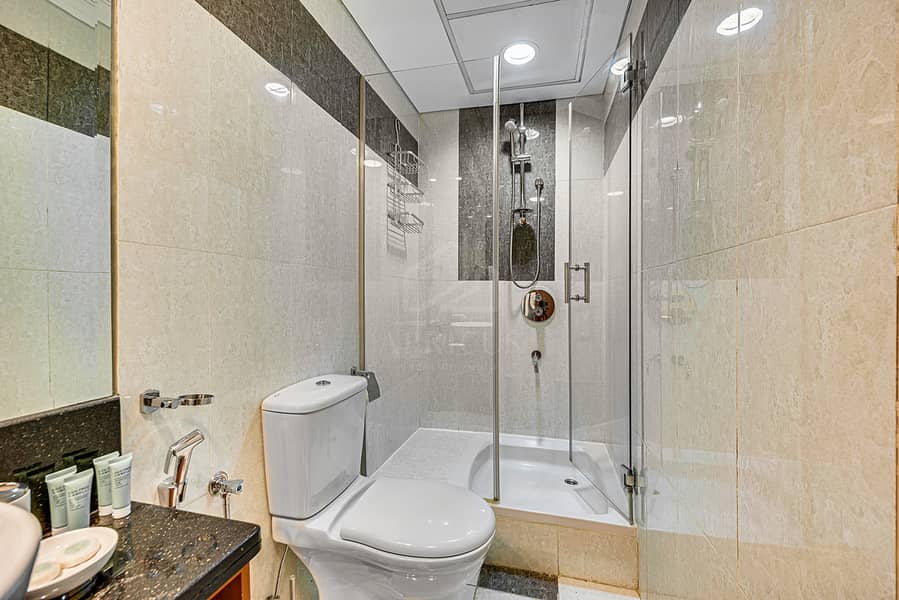 DIFC Studio apartment in Park Tower B - Image 19