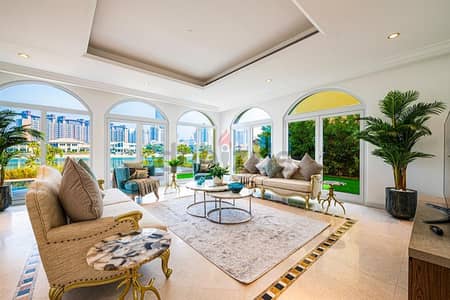 7 Bedroom Villa for Rent in Palm Jumeirah, Dubai - Stunning 7 BR Signature Luxury Villa For Holiday
