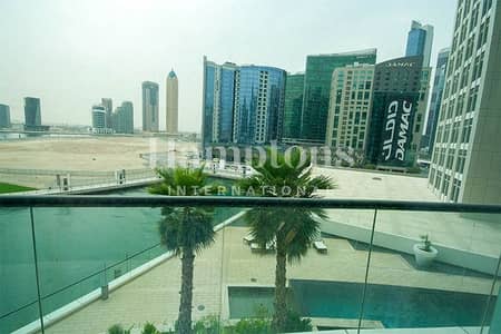 2 Bedroom Flat for Rent in Business Bay, Dubai - Fully Furnished | Pool and canal view | Spacious