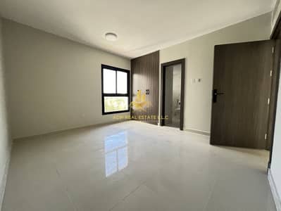 4 Bedroom Villa for Rent in Mirdif, Dubai - **HOT DEAL**BRAND NEW-HUGE ALL EN SUITE 4 BR VILLA-BACKYARD-TV LOUNGE-LAUNDRY-TERRACE-HIGH QUALITY-BASEMENT-PRIME LOCATION-LIVING AREA-TWO MASTER ROOM DOWNSTAIRS