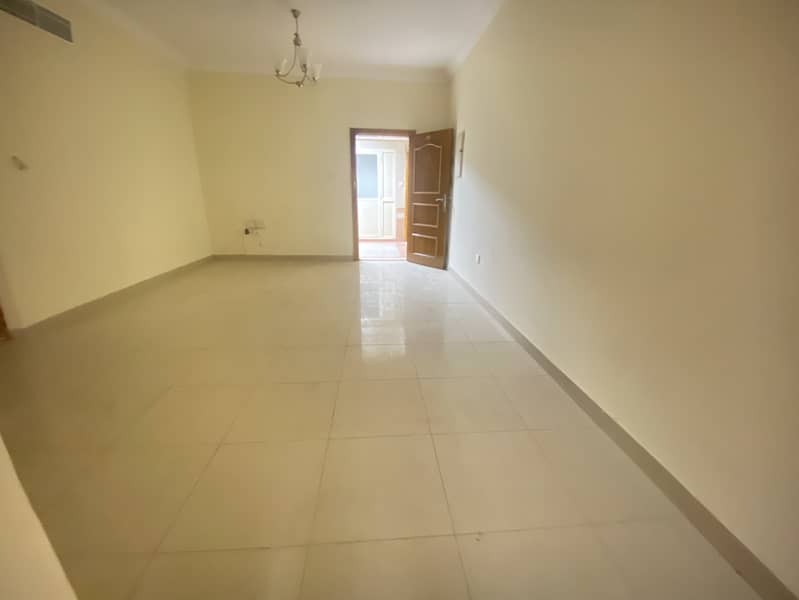 Month free +Just 2 minutes walking in to Shara center +Near to bus stop)Call Sohaib Month free +Just 2 minutes walking in to Shara center +Near to bus stop)Call Sohaib