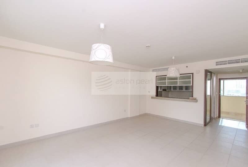 Well Maintained 1 BR+ Balcony  I  Nice Burj View