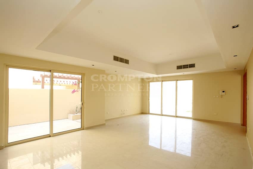 Move In Ready | Private Pool | Spacious |Call Now