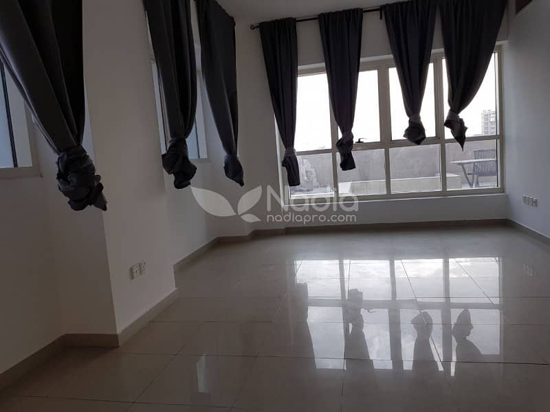 Huge 1Bedroom with Private Terrace |Lake Point | JLT