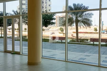 Shop for Rent in Al Raha Beach, Abu Dhabi - Amazing Canal View Retail | Residential Community