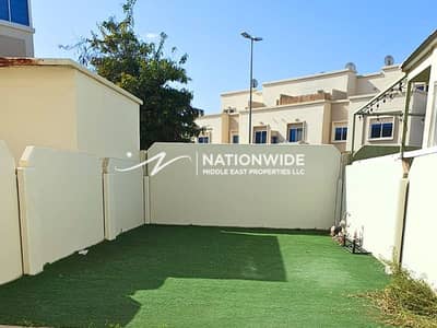2 Bedroom Villa for Sale in Al Reef, Abu Dhabi - Vacant| Splendid 2BR| Prime Area| Best Facilities