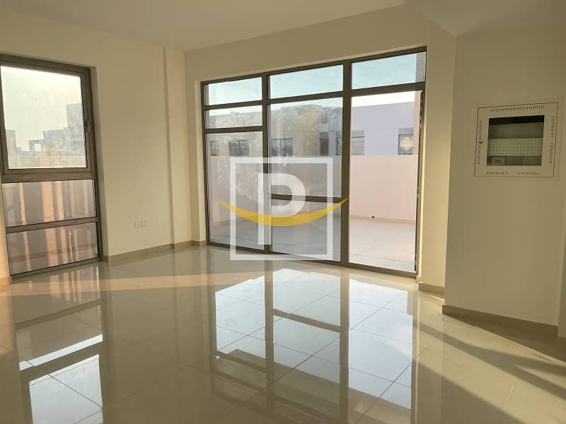 1BR WITH HUGE TERRACE|CONNECTED TO CITY CENTRE AL ZAHIA