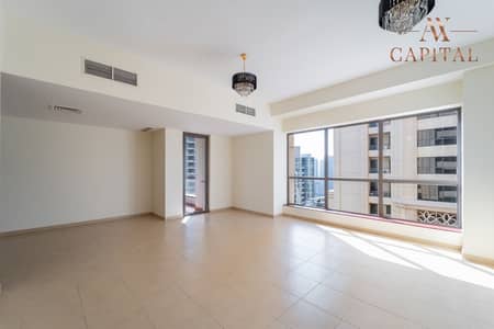 2 Bedroom Flat for Rent in Jumeirah Beach Residence (JBR), Dubai - Price Negotiable | 300 Meters From Beach | Vacant