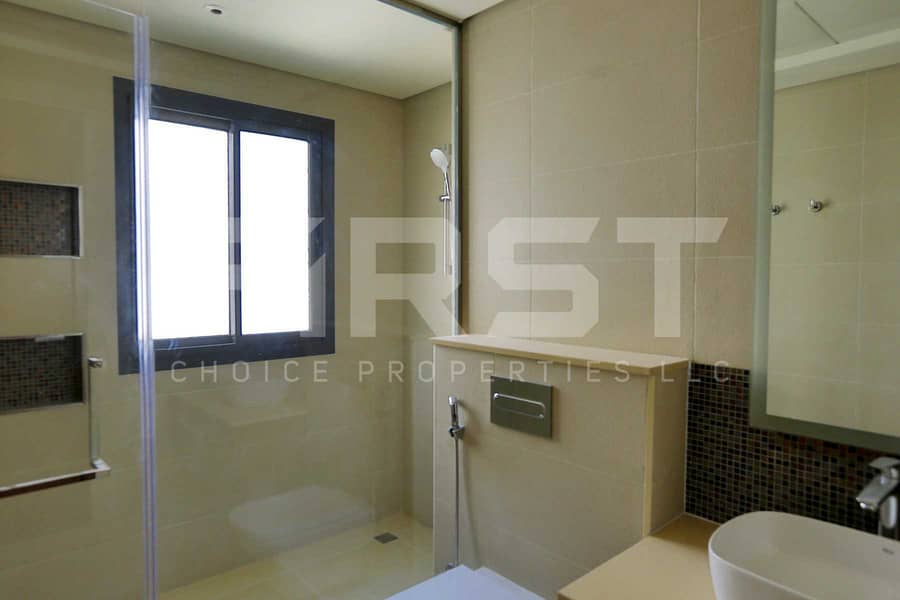 24 Internal Photo of 5 Bedroom Villa in West Yas Yas Island Abu Dhabi UAE (33). jpg