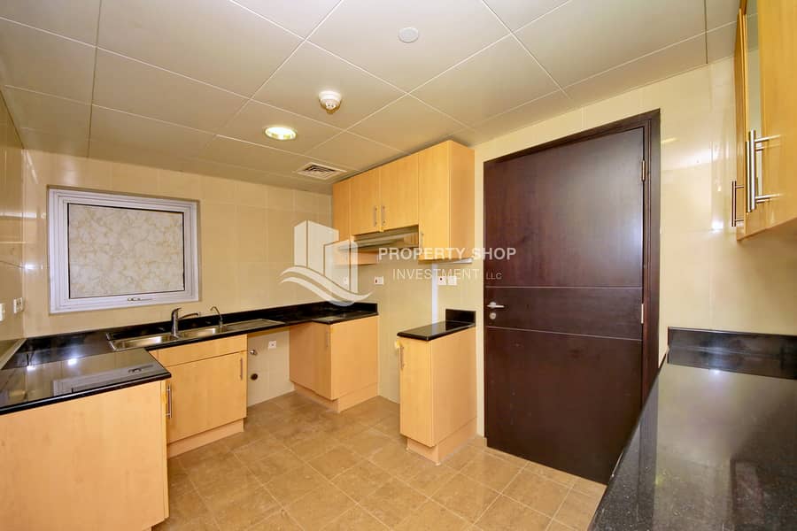8 2-bedroom-apartment-al-reem-island-shams-abu-dhabi-sky-tower-kitchen-1. JPG