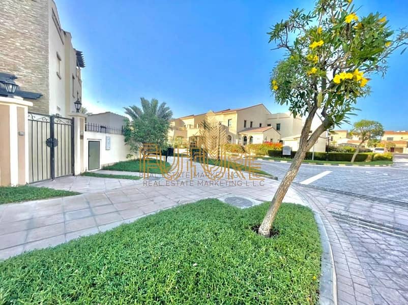 Experience the Good Ambiance for this Luxury 3 BR Villa