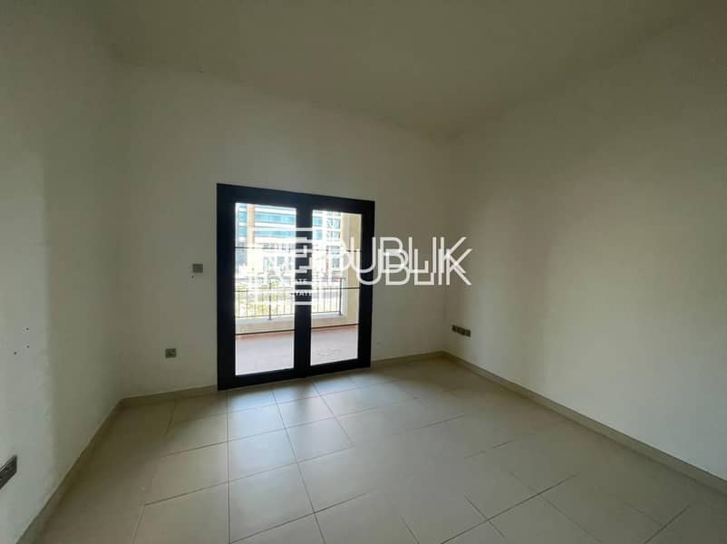 16 Superb 3 Bedroom with Maid Room in Quite Community