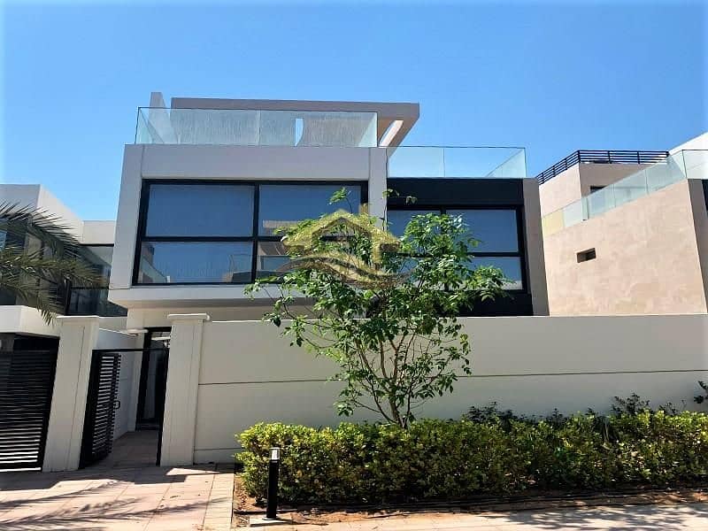 Brand New! With Balcony | Spacious Roof Space | Elegant Design | Central A/C