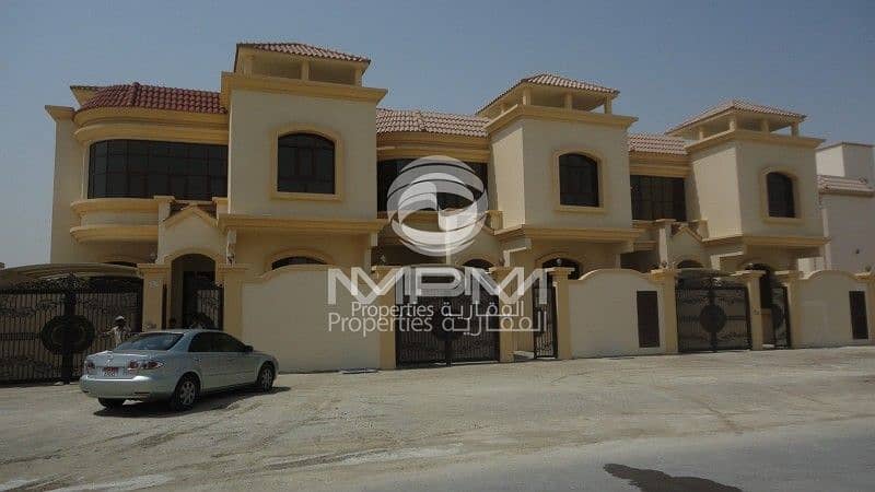 5 Bedroom Compound Villa With Maid's Room