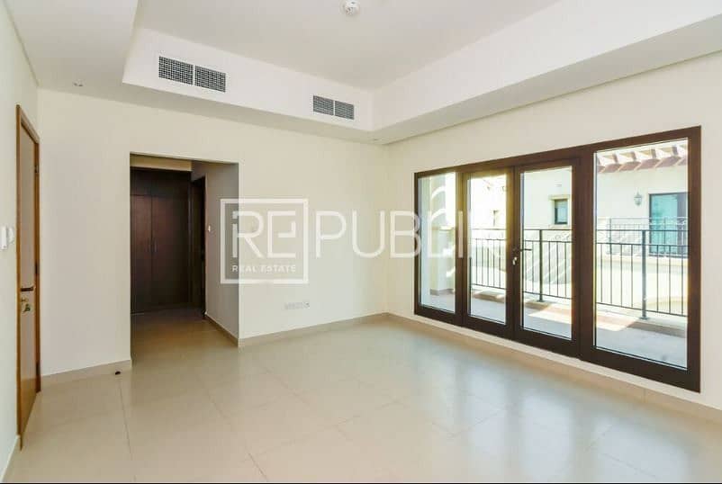 8 Well Maintained Modern 3 BR Villa with Maid Room