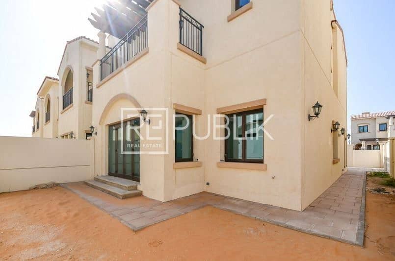 11 Well Maintained Modern 3 BR Villa with Maid Room