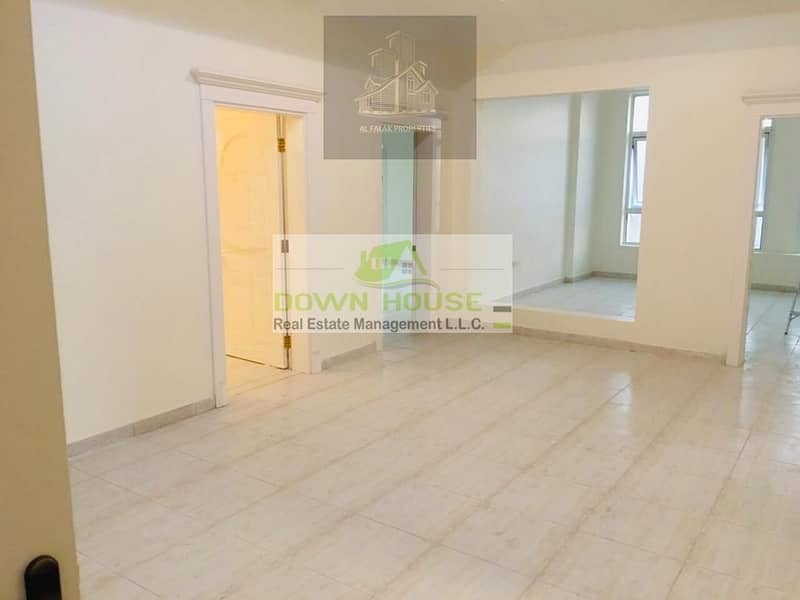 2 VIP LUXURIOUS !! Spacious 3 bedrooms with 3 bathrooms close to etihad