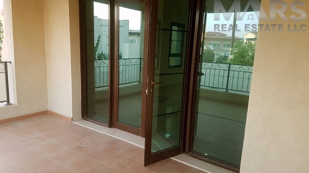 11 Good Size and New Renovated Villa