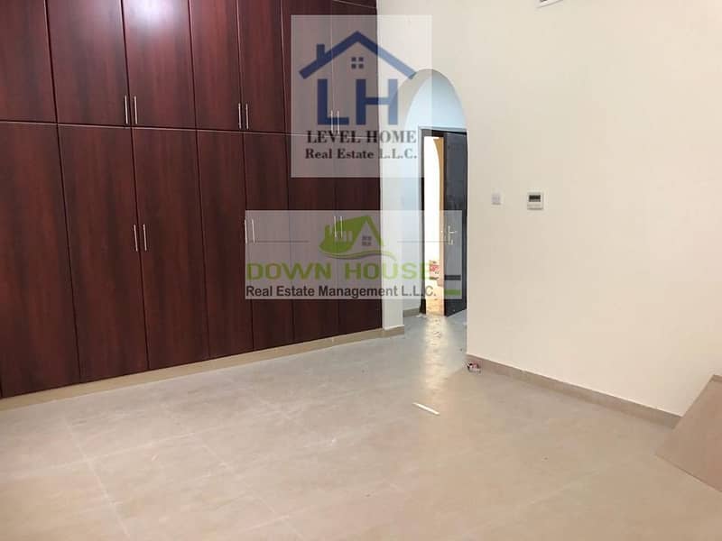 3 H/amazing huge 1 bhk aprtmante for rent in khalifa city (A)