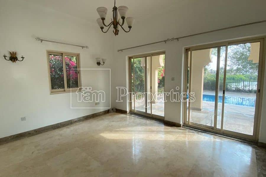4 Private pool | Landscaped garden | Spacious