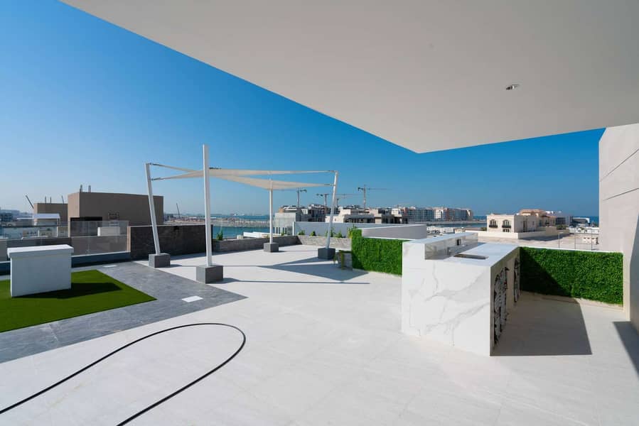 27 One of Dubai's Most Beautiful Contemporary Villas