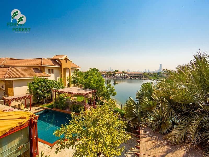 26 Full Lake View | 5BR + M | Private Pool and Garden