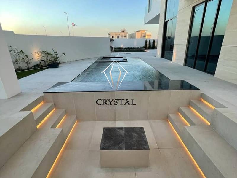 13 Luxury 6BR Villa | Prime Location | Pearl Jumeirah