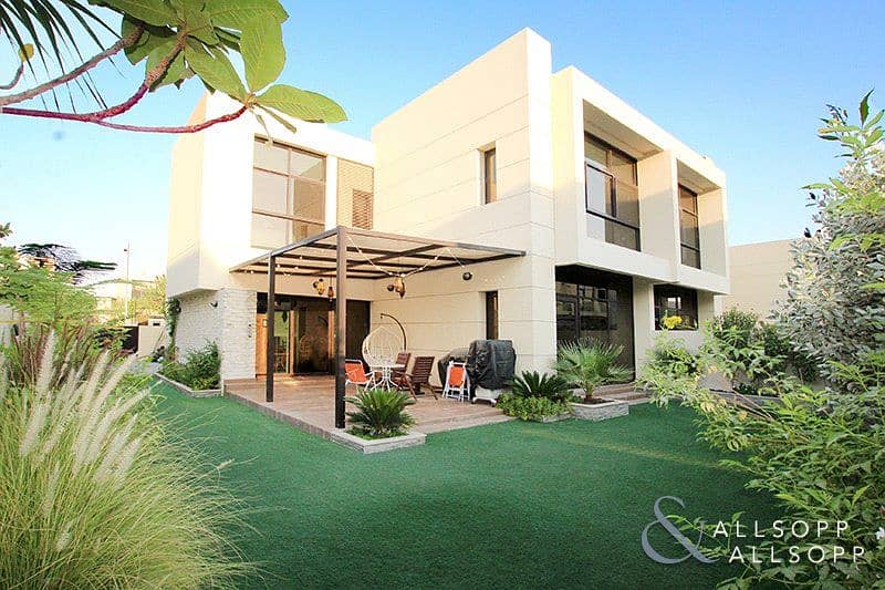 Upgraded | Four Bedrooms | Close to Pool