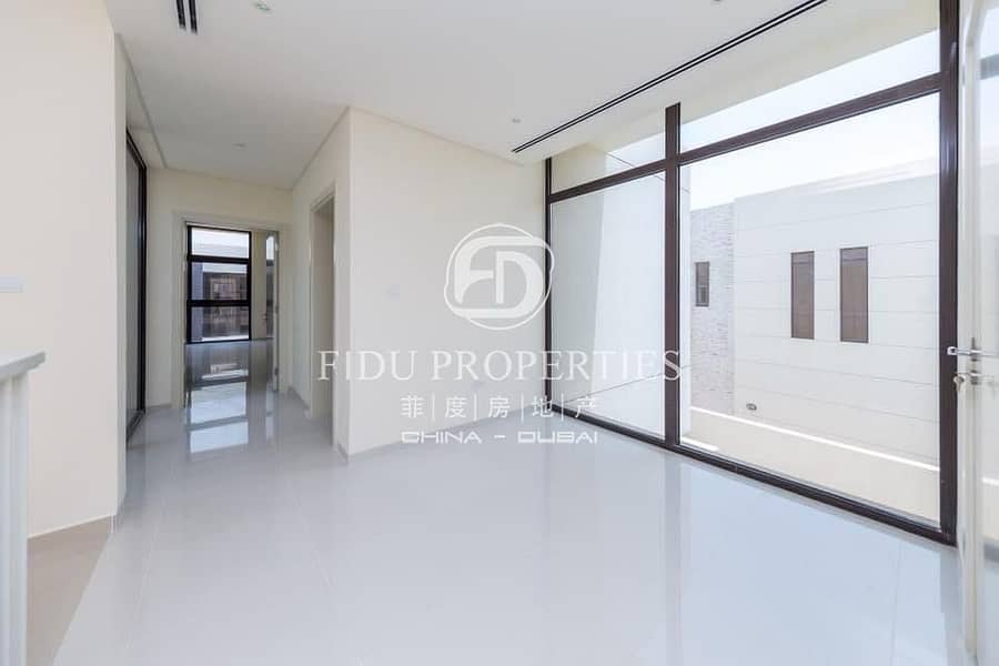 7 Corner 4 Bed | THH Type | Opposite to Pool