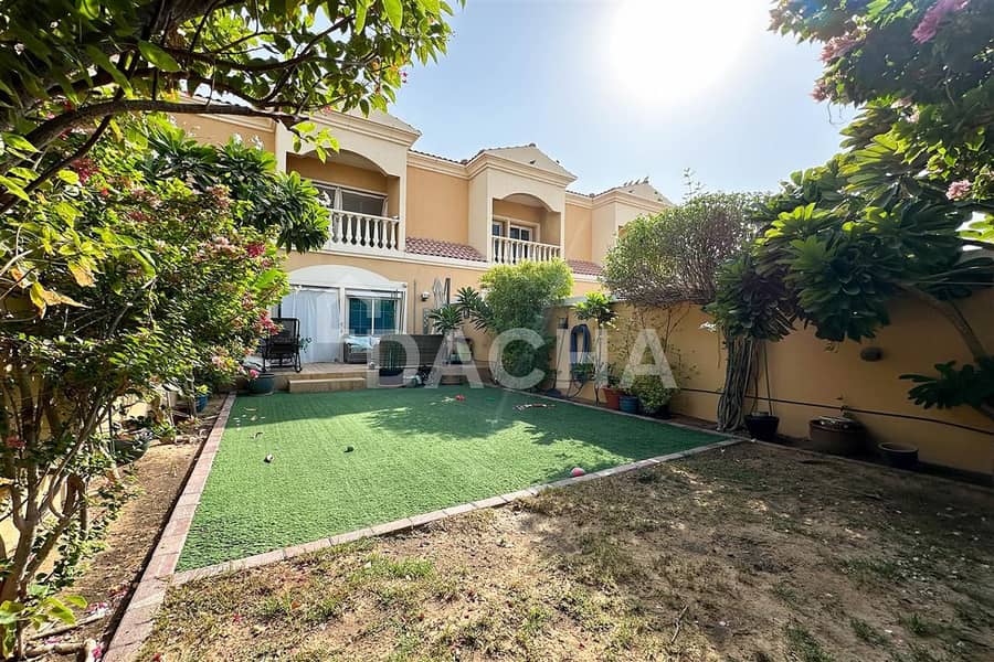 位于朱美拉三角小镇(JVT),JVT第5区 1 卧室的联排别墅 1950000 AED - 8097030 位于朱美拉三角小镇(JVT),JVT第5区 1 卧室的联排别墅 1950000 AED - 8097030