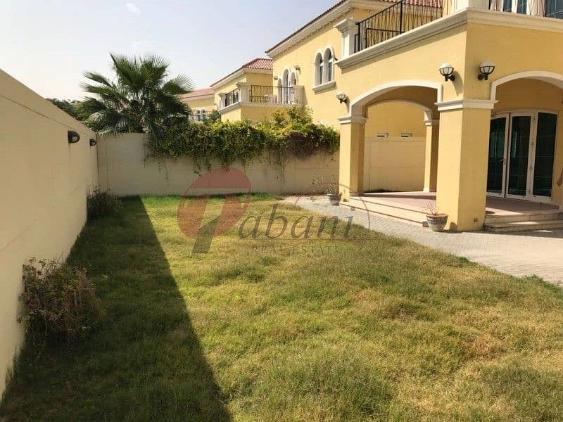 15 Corner Legacy 3 BR Villa Fully Landscaped