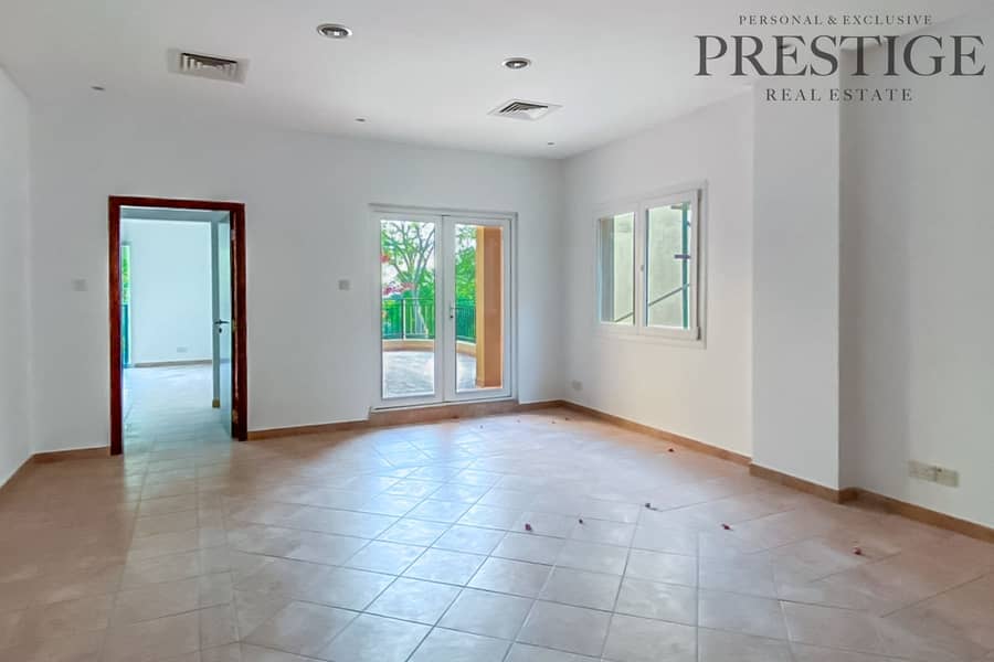 3 Park Facing | Vacant on Transfer| 4 Beds