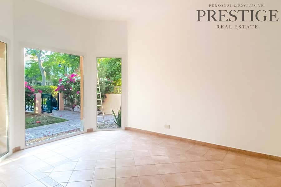 18 Park Facing | Vacant on Transfer| 4 Beds