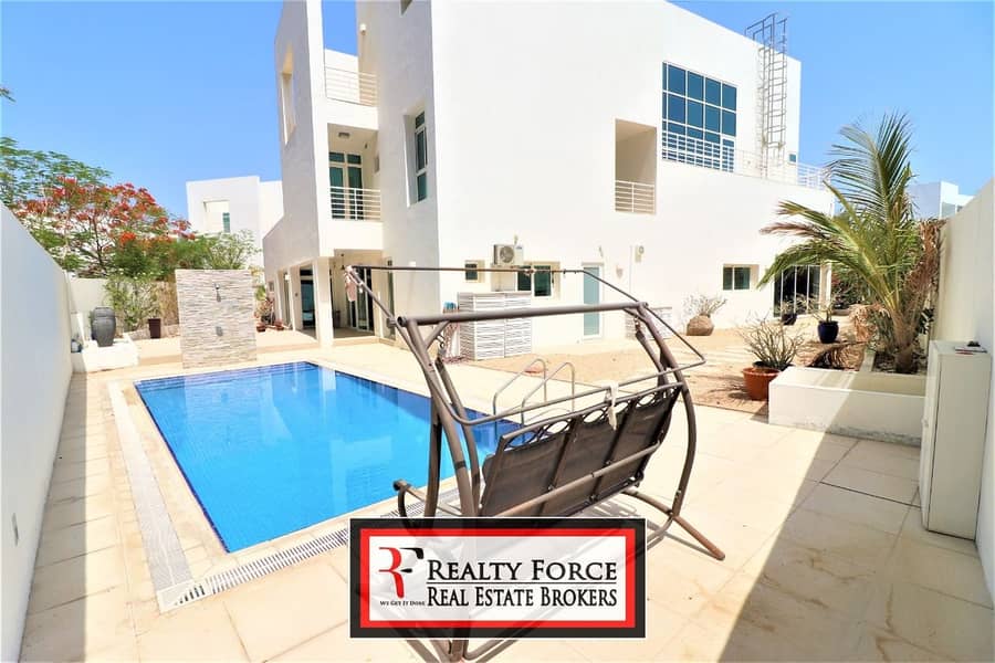 9 INDEPENDENT VILLA | PRIVATE POOL | FREEHOLD