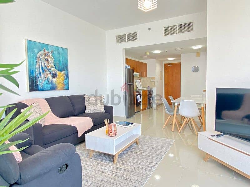 Bright 1BR | Newly furnished | Lake view